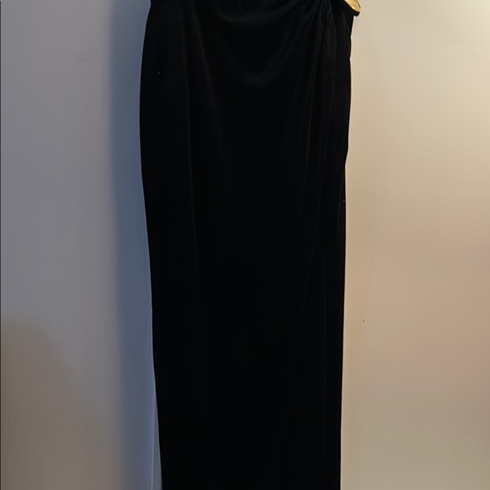 Elegant Black Women's Skirt